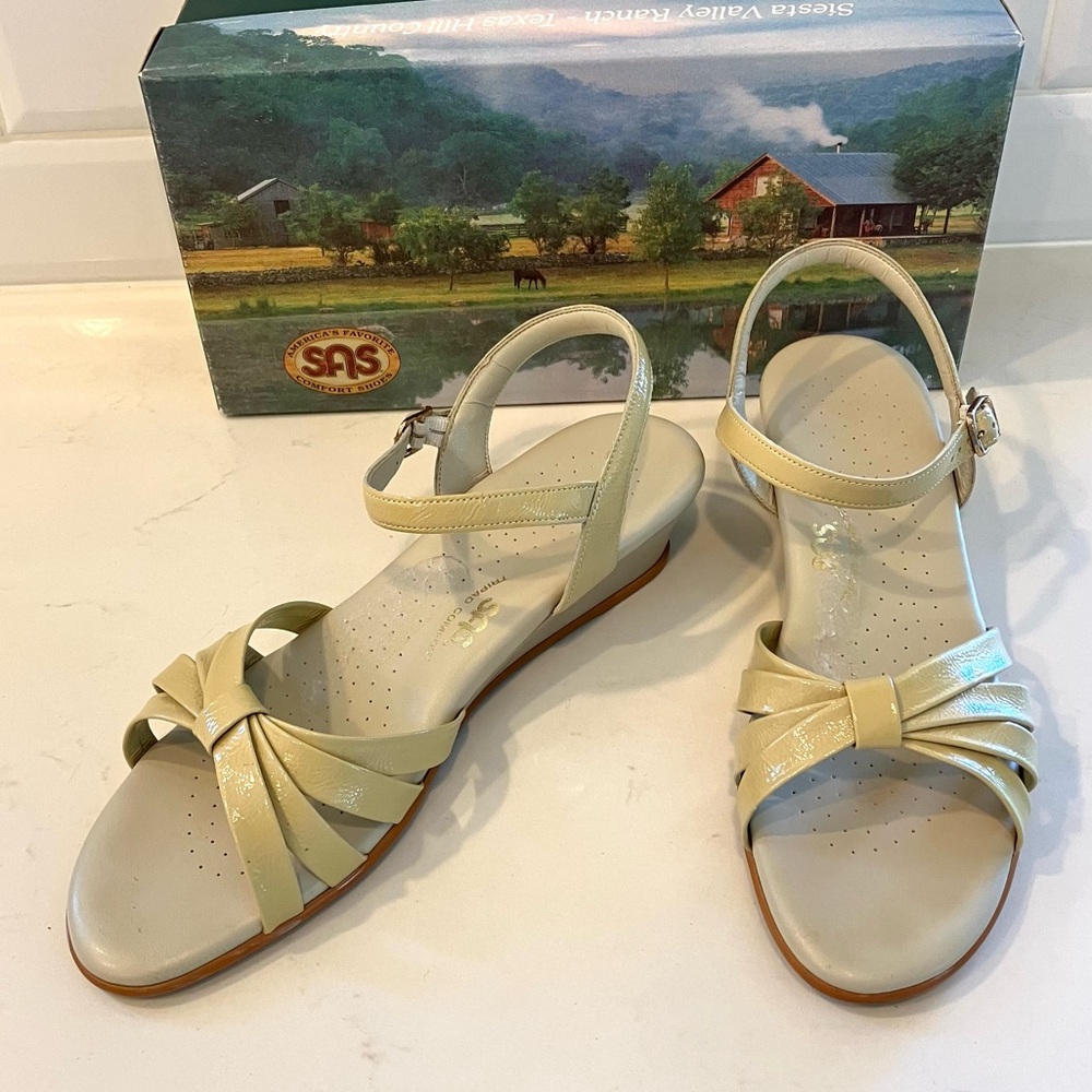 Handcrafted SAS Strippy wedge sandal in yellow “bone” color, size 9.5